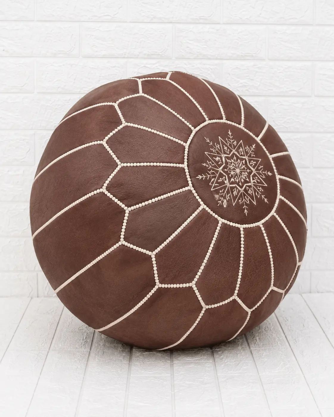 Pouf marocain en cuir vue de dessus